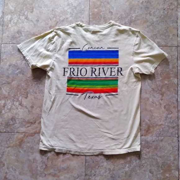 Comfort Colors Frio River short-sleeve tshirt, size Medium - Picture 3 of 8